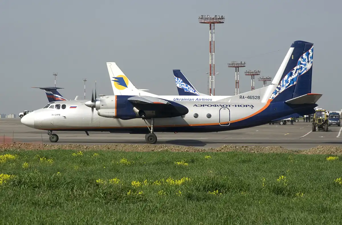 "Aeroflot_Nord"_An-24_RA-46528_(3244577111)