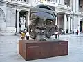 Autorretrato, escultura en bronce. José Luis Cuevas, Palacio de Bellas Artes. Cd. Mx.