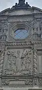 Detalle frontal.