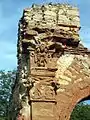 Detalle de las ruinas de la iglesia del Convento de San Guillermo, Castielfabib (Valencia).