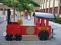 Juego infantil en un instituto de Valencia
