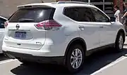 Tercera generación X-Trail vista trasera