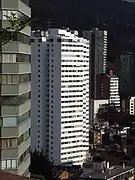 Vista desde el norte, con las Torres de Fenicia