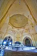 Interior del mausoleo