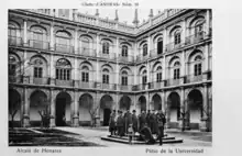 Patio de Santo Tomás de Villanueva de la Universidad de Alcalá.