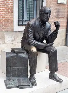 Escultura a tamaño natural de Arsenio (obra de Andrés Bonilla Gutiérrez en 2023).