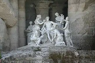 Apollon servi par les nymphes (1666-1675), con la colaboración de Thomas Regnaudin, grupo en mármol, château de Versailles, bosquete des Bains d'Apollon.