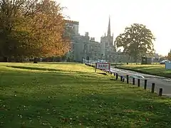 Fachada de entrada, Ashridge
