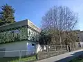 Aula Magna y Edificio Principal al fondo