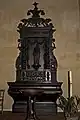 Altar y retablo.