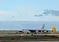 Un B-52 aterrizando