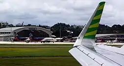 Hangar de Sepinggan y aviones de Betavia Air, tomado desde aeronave de Citilink en 2014.