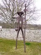 Escultura jacobea en el exterior