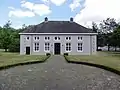 Huize Padua: Oude Kluis, fundación de los Hermanos Penitentes en 1742, remodelado en 1832 y ampliado más tarde como hospital psiquiátrico.