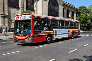 Metalpar Tango Sobre Chasis MB OH1721L-sb de 2000.