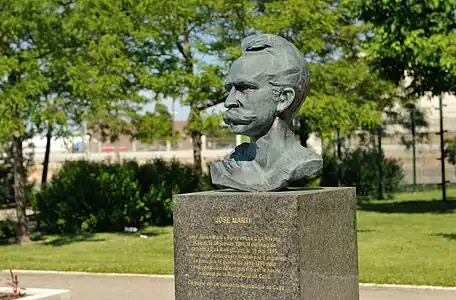 Busto de J. Martí - Quebec (Canadá)