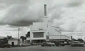 Menteng Cinema de Groenewegen (1940), ahora demolido y reemplazado por Menteng Huis.