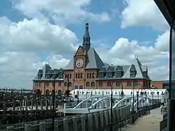 Terminal Communipaw, Jersey City, New Jersey, Arquitectos William H. Peddle de Peabody & Stearns, 1889.