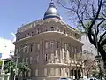 Edificio Caja Nacional de Jubilaciones y Pensiones, calle Córdoba al 2000