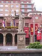 Estatua de Quintiliano (1980), en  Calahorra (La Rioja)
