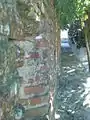 Muralla vista desde el interior (al lado del jardín)