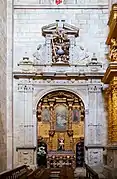 Altar de Nuestra Señora y del Niño Jesús