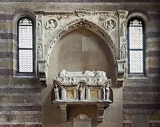 Tumba de Ubertino da Carrara
