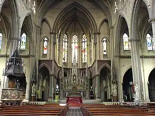 Iglesia del Sagrado Nombre de Jesús, interior. Mánchester