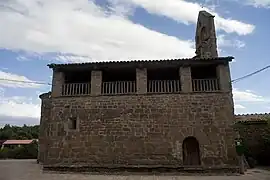 Fachada norte: entrada