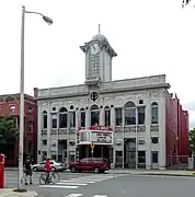 Teatro Colón, Broadway