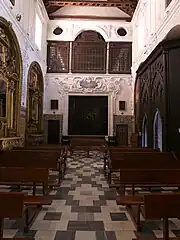 Vista del coro alto y bajo.