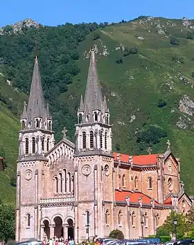 Basílica de Covadonga, de Roberto Frassinelli y Federico Aparici, 1877-1901.