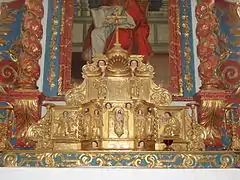 El altar.