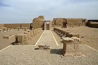 Puerta del templo