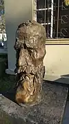 Busto en el Observatorio Astronómico de Quito (detalle).