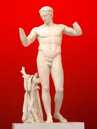 Un Diadumeno policletiano en una copia de mármol romana (Museo Arqueológico Nacional de Atenas).