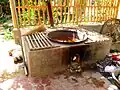 Tinte en sartén al fuego. Khotan