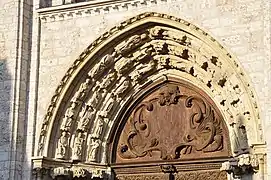 Detalles de la fechada.