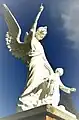 Escultura "El Ángel" dentro del complejo de monumentos del Seminario Santo Tomás