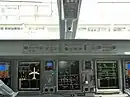 EICAS de un Embraer E-Jet