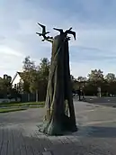 Escultura Sentimientos de Manuel García Linares (1999)