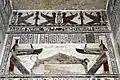 Osiris muerto rodeado de sus hermanas aladas. Templo de Dendera.