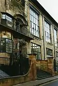 Escuela de arte de Glasgow, de MacKintosh.