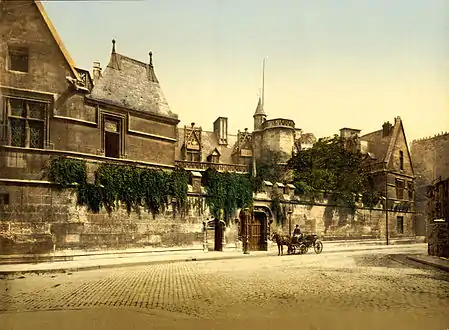 El Hôtel de Cluny en la década de 1890.