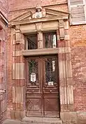Puerta del Hôtel de Jossé-Lauvreins, finales del siglo XVI o principios del siglo XVII.
