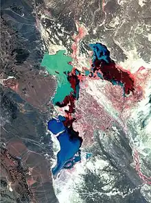 1976