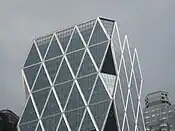 Otra vista de la torre.