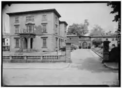 La fachada en 1958