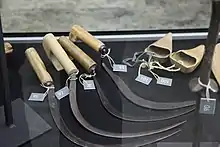 Corbellas y zoquetas. Colección de l'ETNO