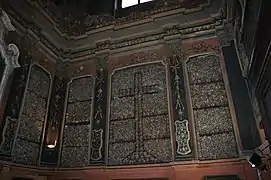 Decoración del osario.